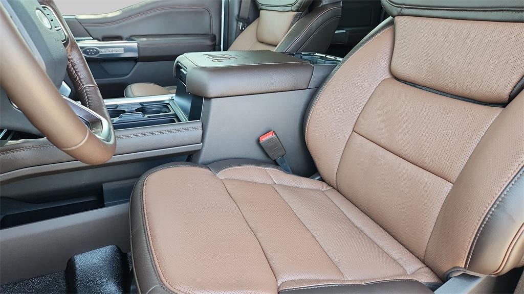 new 2025 Ford F-450 car, priced at $103,835