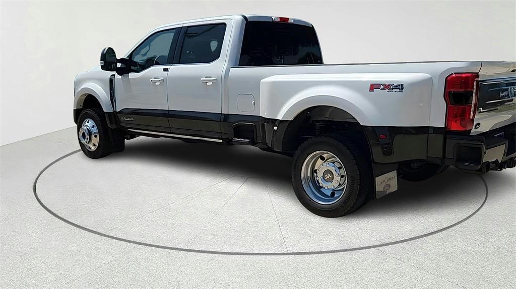 new 2025 Ford F-450 car, priced at $103,835