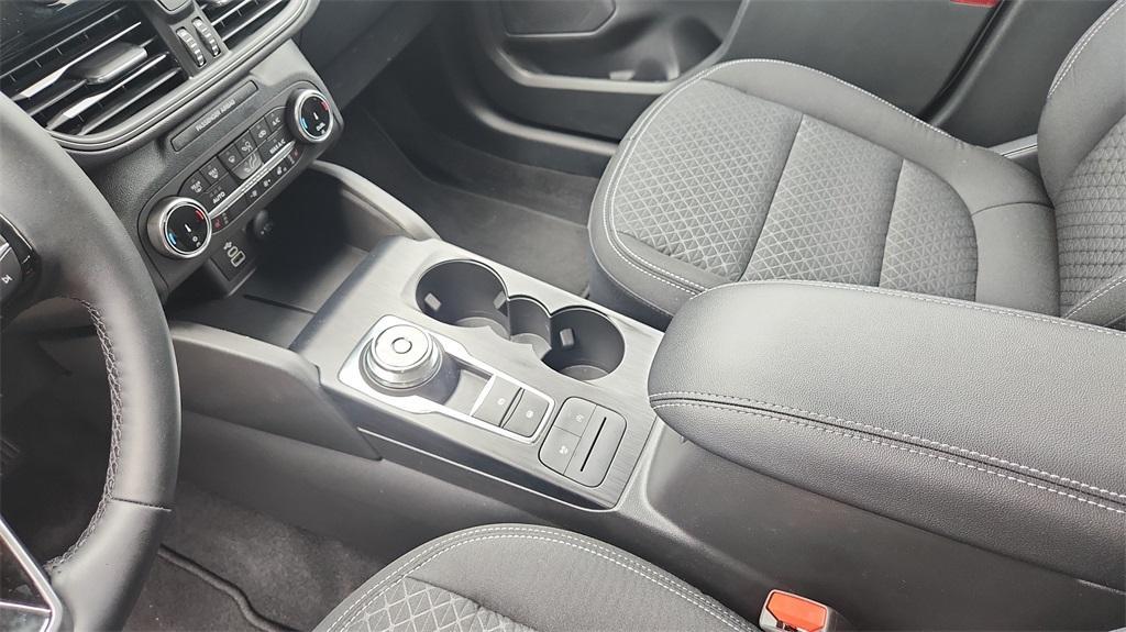 new 2025 Ford Escape car, priced at $28,499
