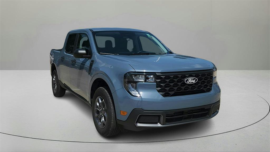 new 2025 Ford Maverick car, priced at $29,718