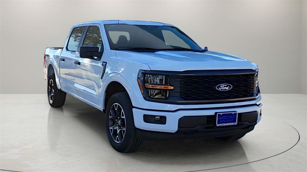 new 2024 Ford F-150 car, priced at $40,725