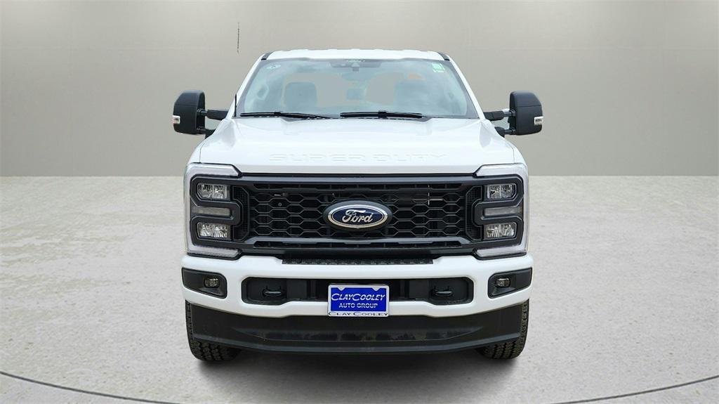 new 2025 Ford F-250 car, priced at $53,252