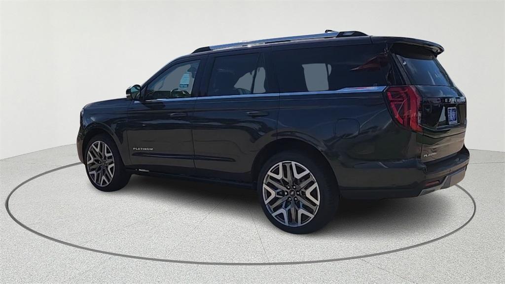 new 2025 Ford Expedition car, priced at $87,696
