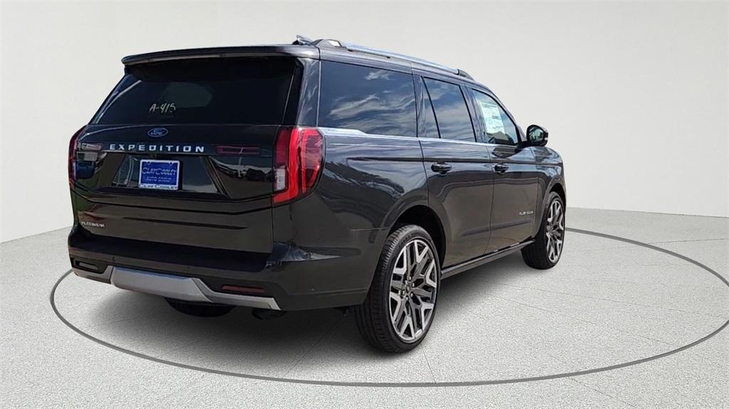 new 2025 Ford Expedition car, priced at $87,696