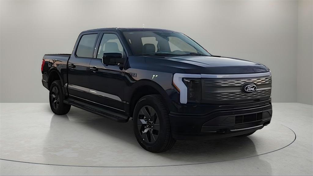 new 2024 Ford F-150 Lightning car, priced at $63,652