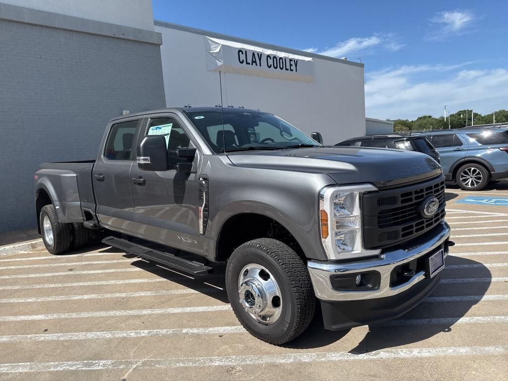 new 2025 Ford F-350 car, priced at $65,849