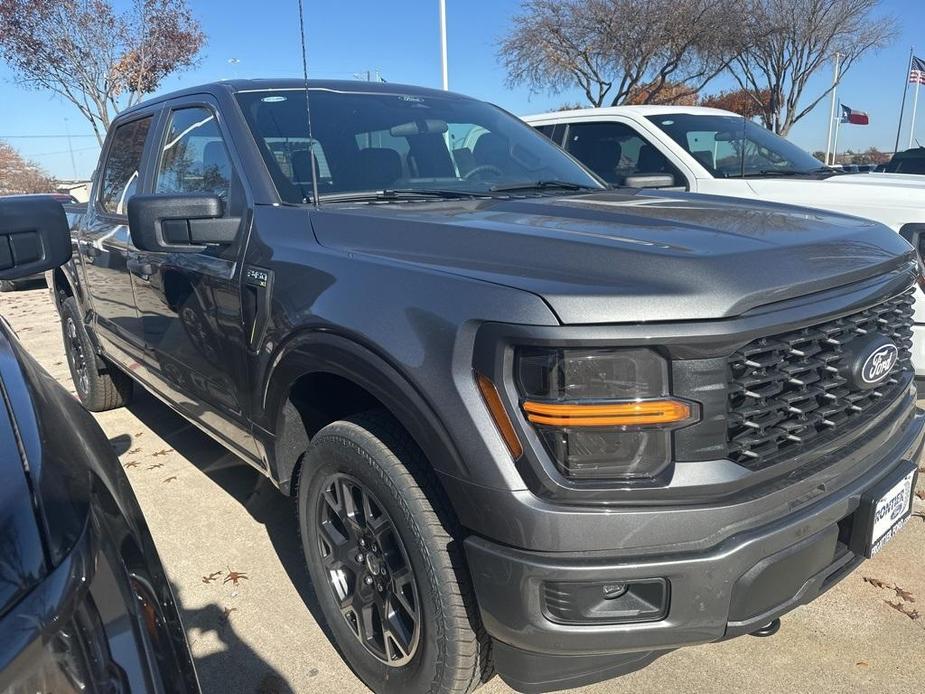 new 2024 Ford F-150 car, priced at $40,885