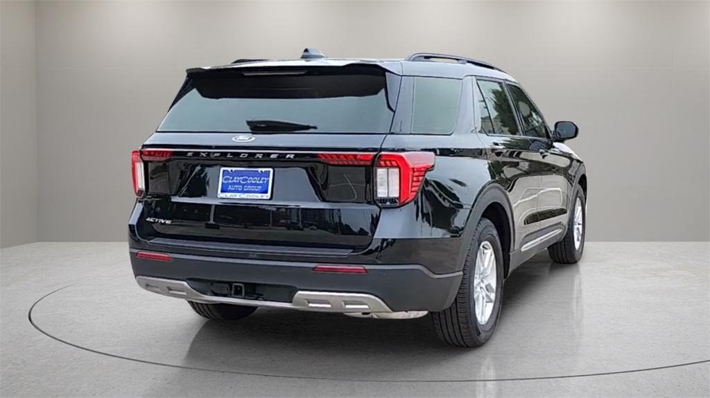 new 2025 Ford Explorer car, priced at $38,004