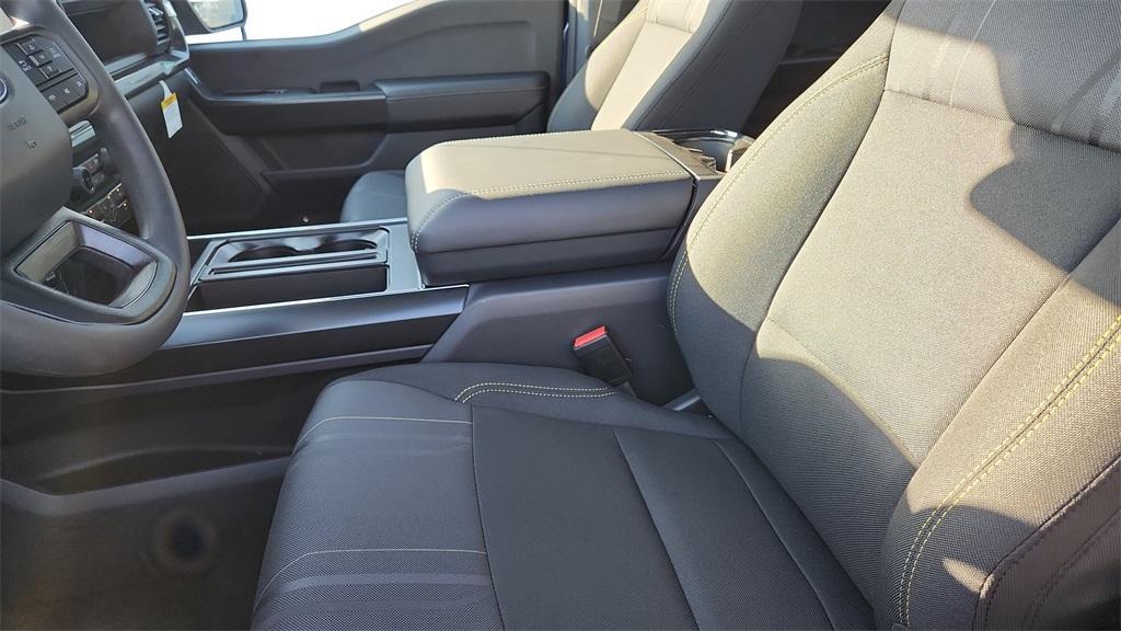 new 2025 Ford F-150 car, priced at $39,962