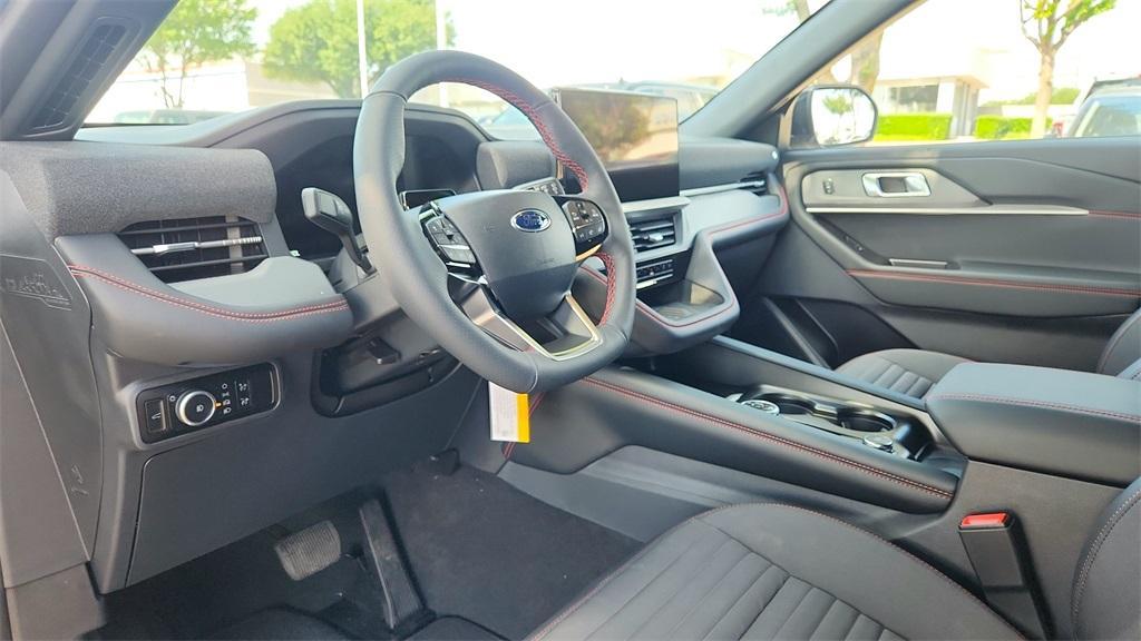 new 2025 Ford Explorer car, priced at $42,199