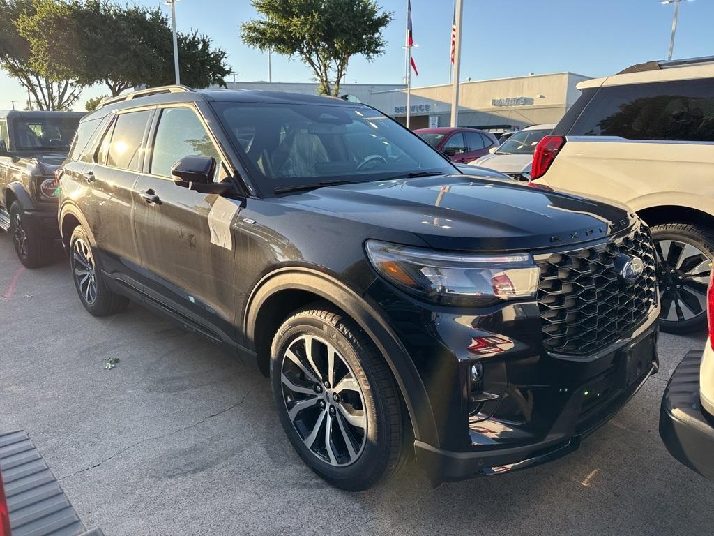 new 2025 Ford Explorer car, priced at $41,289