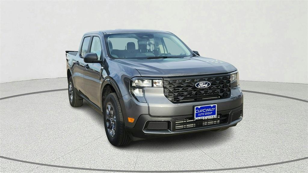 new 2025 Ford Maverick car, priced at $32,255