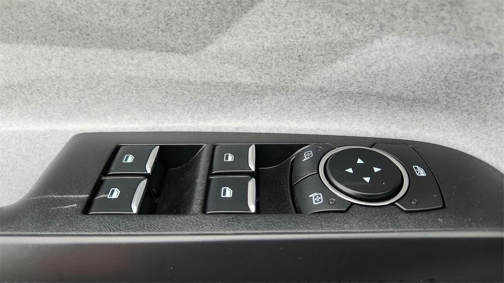 new 2025 Ford Maverick car, priced at $32,886