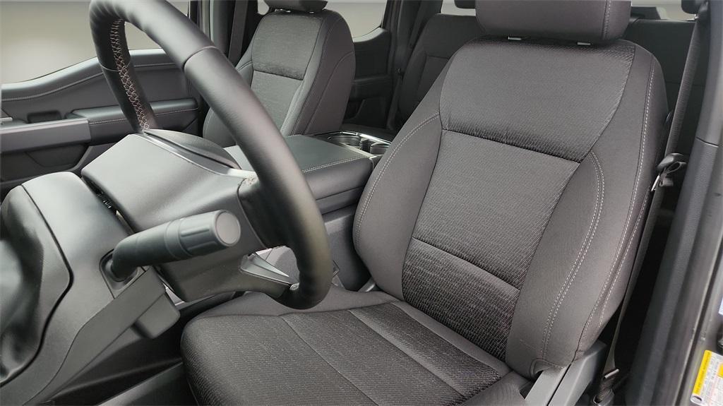 new 2025 Ford F-150 car, priced at $43,719