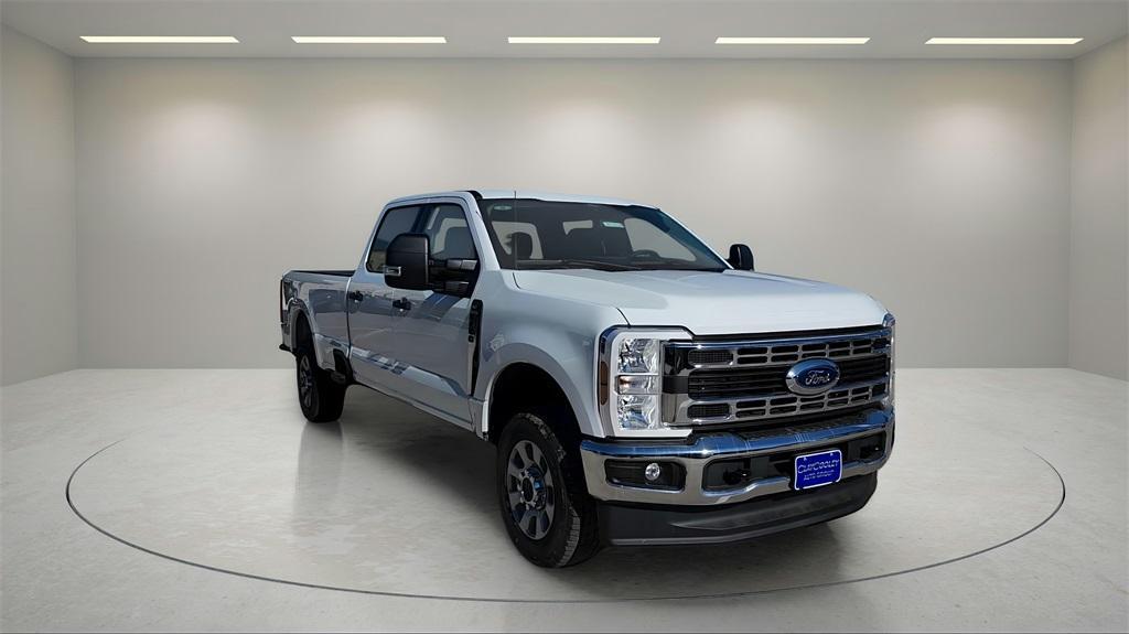 new 2024 Ford F-250 car, priced at $48,629