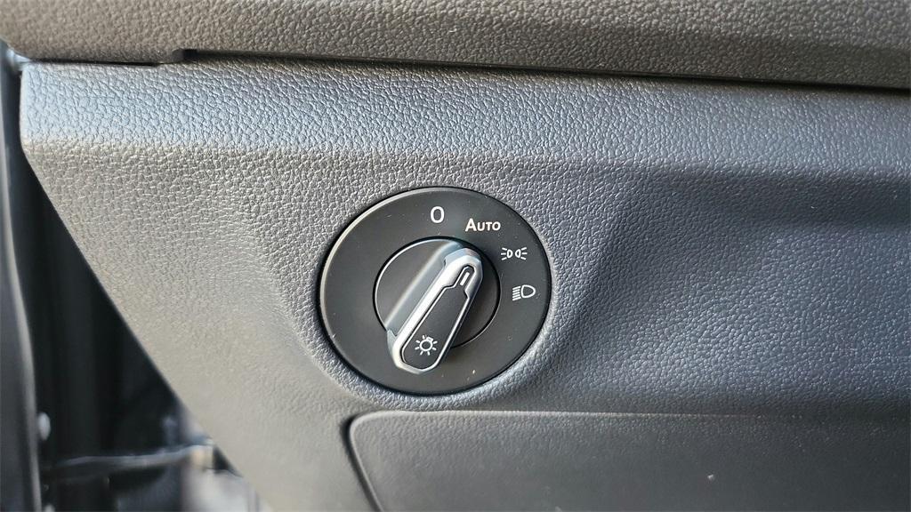 used 2024 Volkswagen Jetta car, priced at $20,500