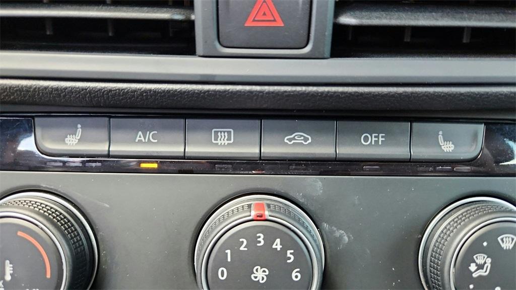 used 2024 Volkswagen Jetta car, priced at $19,500