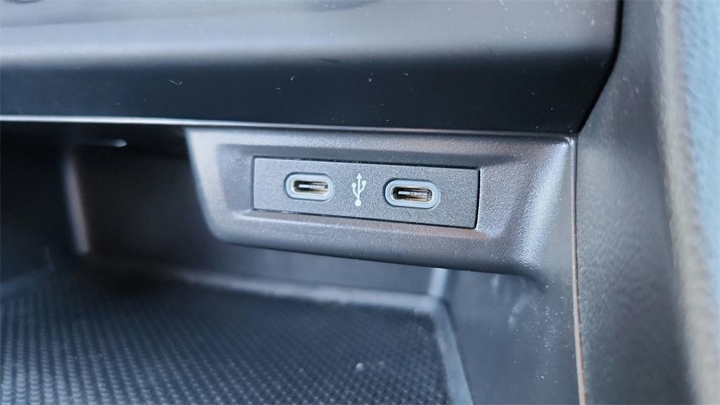 used 2024 Volkswagen Jetta car, priced at $20,500
