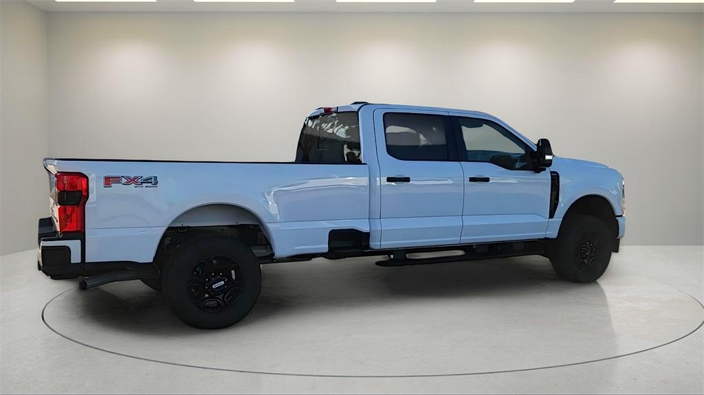 new 2024 Ford F-250 car, priced at $52,695