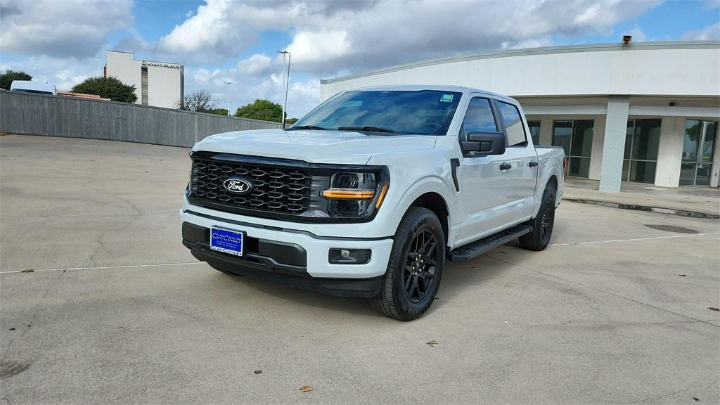 new 2024 Ford F-150 car, priced at $39,424