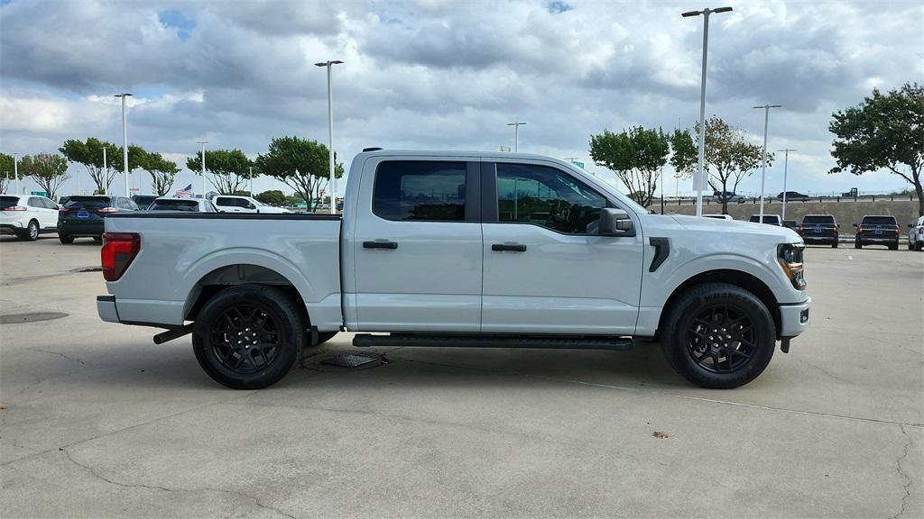 new 2024 Ford F-150 car, priced at $39,424