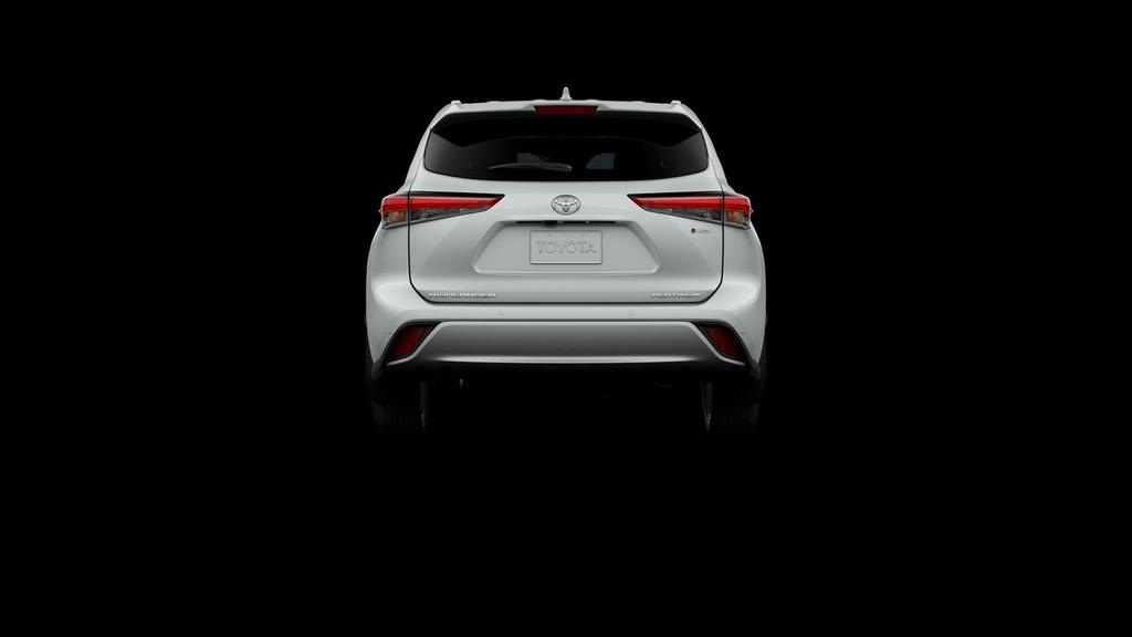 new 2026 Toyota Highlander Hybrid car, priced at $57,638