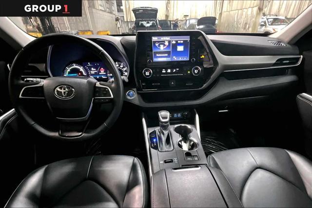 used 2022 Toyota Highlander Hybrid car, priced at $44,447
