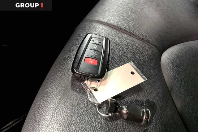 used 2022 Toyota Highlander Hybrid car, priced at $44,447