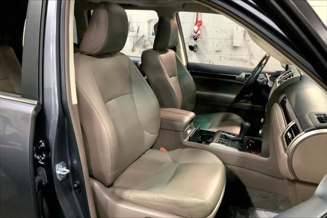 used 2019 Lexus GX 460 car, priced at $31,158