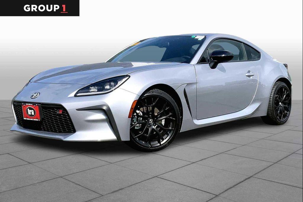 new 2025 Toyota GR86 car, priced at $37,310