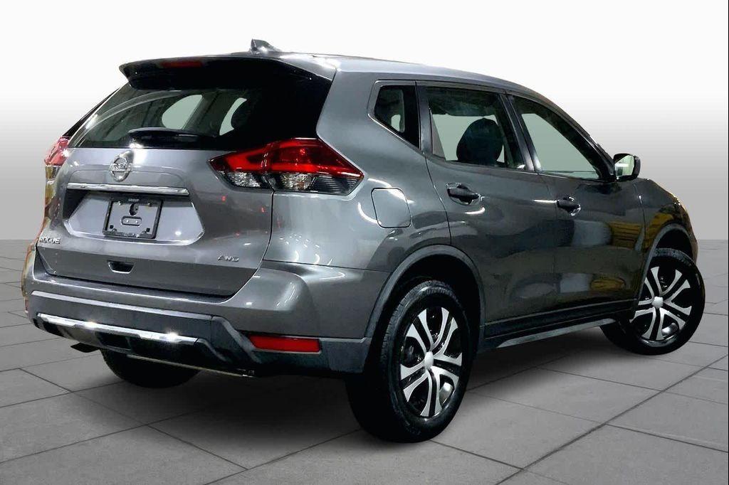 used 2018 Nissan Rogue car, priced at $13,997