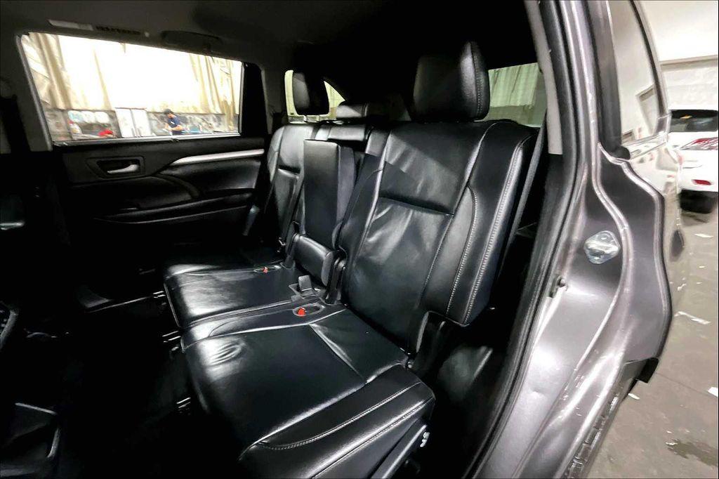 used 2019 Toyota Highlander car, priced at $19,935