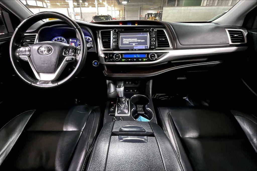 used 2019 Toyota Highlander car, priced at $19,935