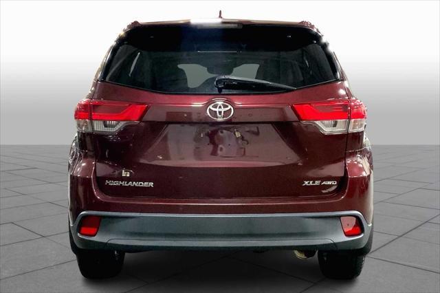 used 2018 Toyota Highlander car, priced at $20,387