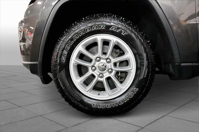used 2020 Jeep Grand Cherokee car, priced at $18,997
