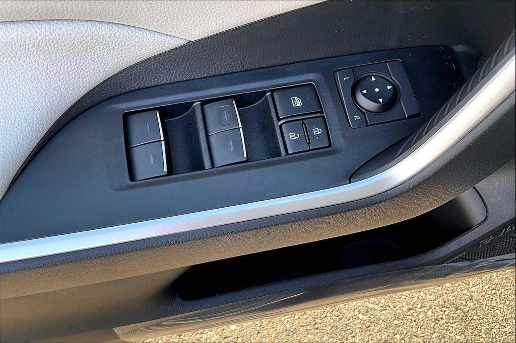 new 2025 Toyota RAV4 car, priced at $35,240