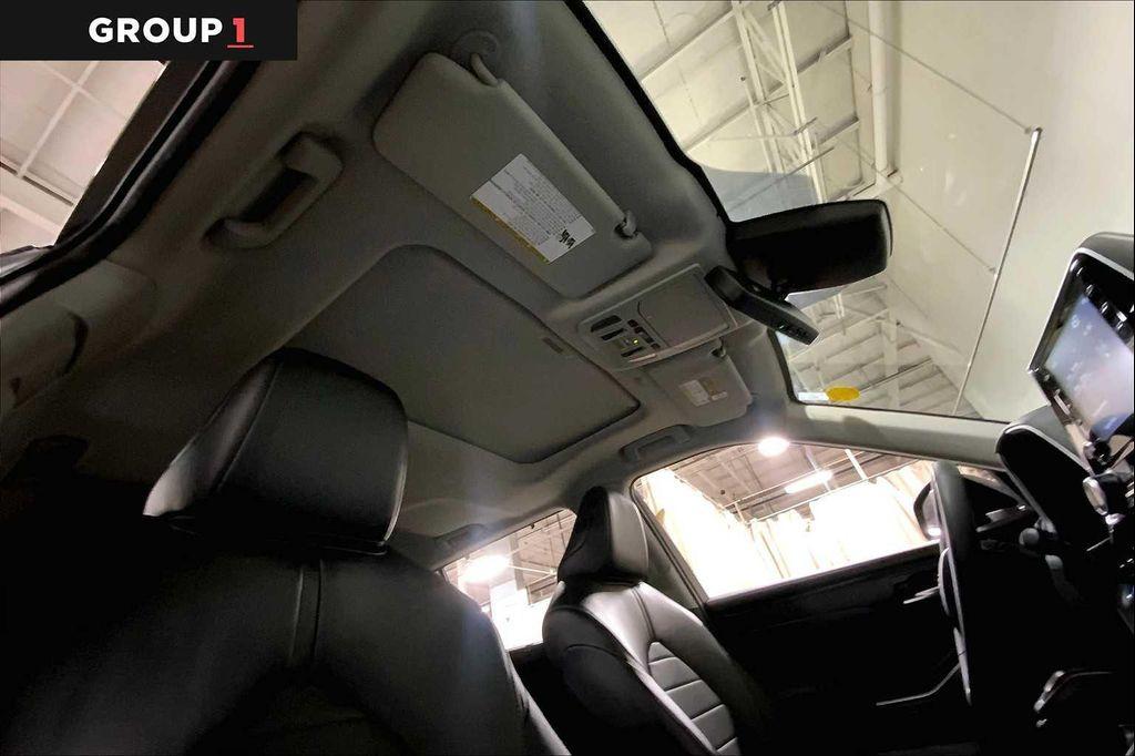 used 2022 Toyota Highlander car, priced at $38,378