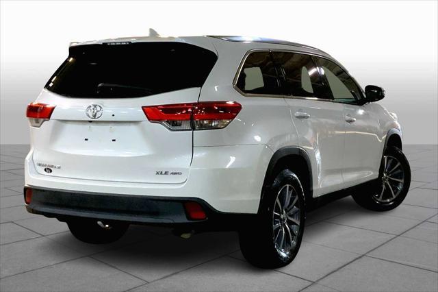 used 2019 Toyota Highlander car, priced at $29,047