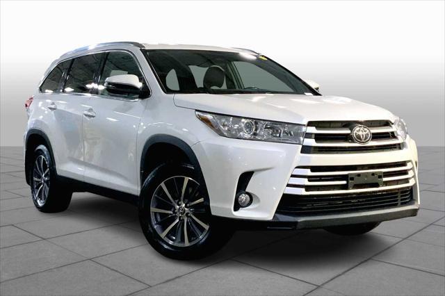 used 2019 Toyota Highlander car, priced at $29,047