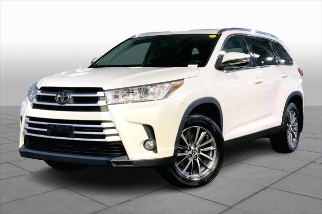 used 2019 Toyota Highlander car, priced at $29,047