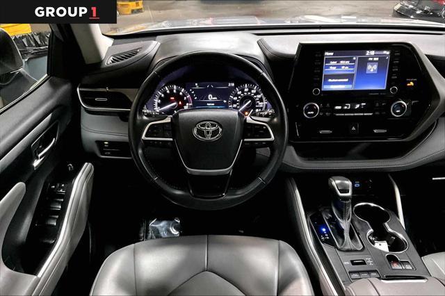used 2022 Toyota Highlander car, priced at $39,365