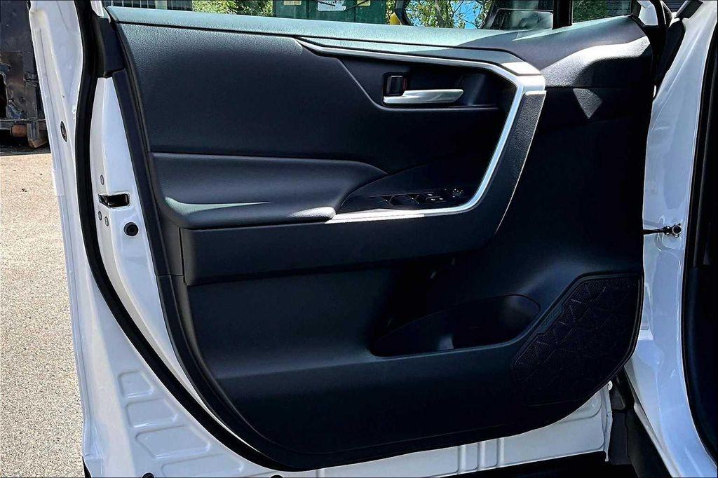 new 2025 Toyota RAV4 car, priced at $35,398