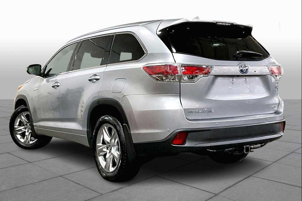 used 2016 Toyota Highlander Hybrid car, priced at $20,077