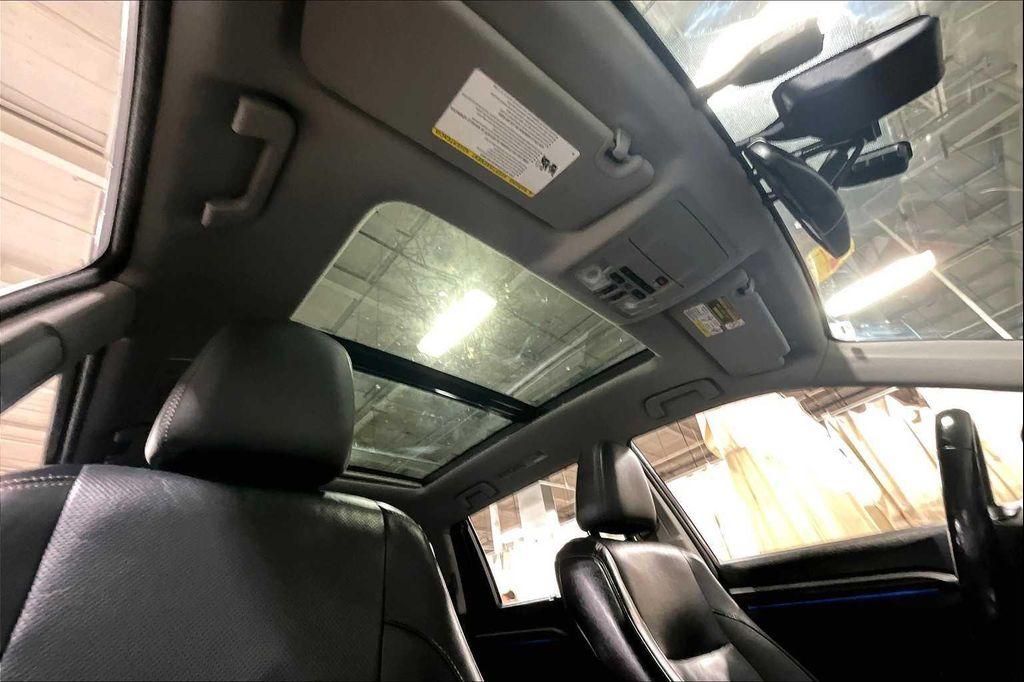used 2016 Toyota Highlander Hybrid car, priced at $20,077