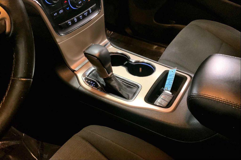 used 2017 Jeep Grand Cherokee car, priced at $13,963