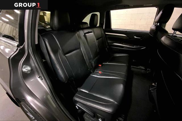 used 2018 Toyota Highlander car, priced at $24,030