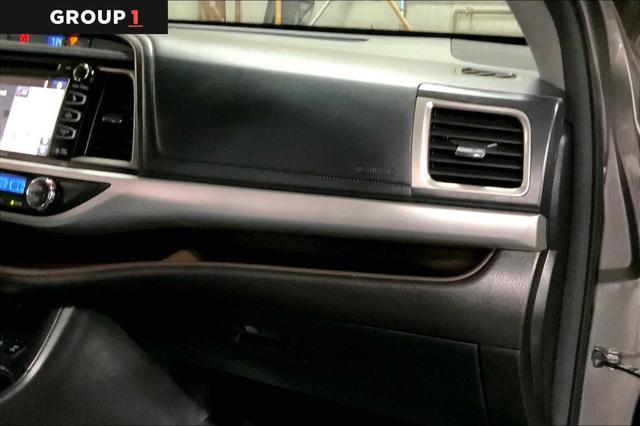 used 2018 Toyota Highlander car, priced at $24,030