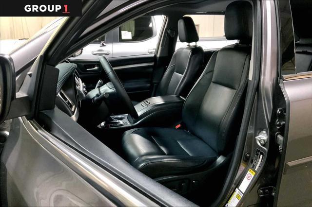 used 2018 Toyota Highlander car, priced at $24,030
