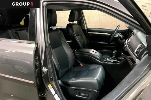 used 2018 Toyota Highlander car, priced at $24,030