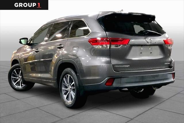 used 2018 Toyota Highlander car, priced at $24,030